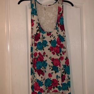 Floral and Lace Plus Size Tank Top